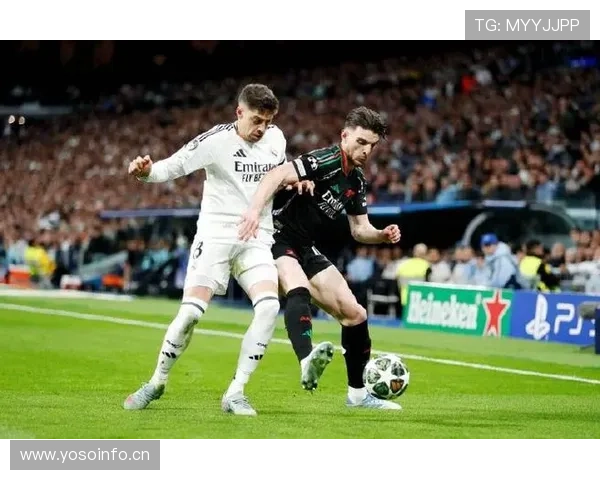 巴尔韦德与赖斯:全能中场数据与战术角色对比 巴尔韦德与赖斯:全能中场数据与战术角色对比