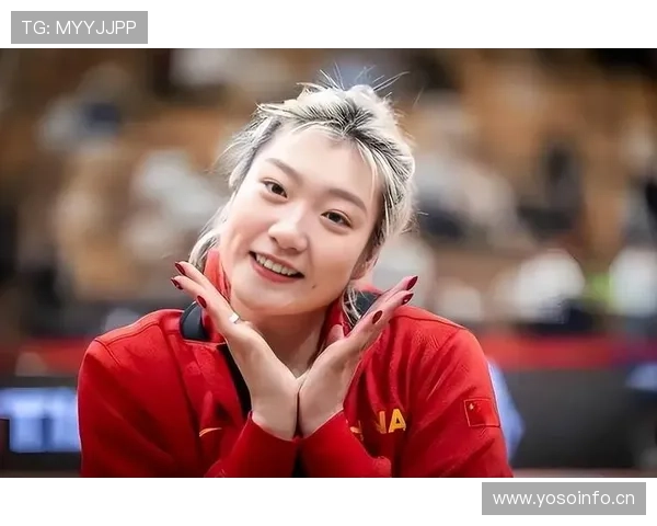 李梦训练完直接拎爱马仕去火锅店，这姐的松弛感是真不拿冠军当外人啊