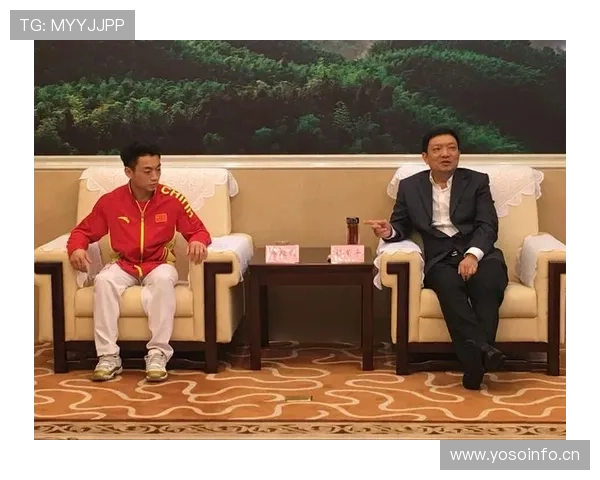 邹敬园家里摆满奖杯，但最贵的那套房子他爸妈还在还贷